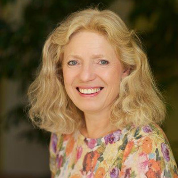 Mag. Dr. Eva Schrank